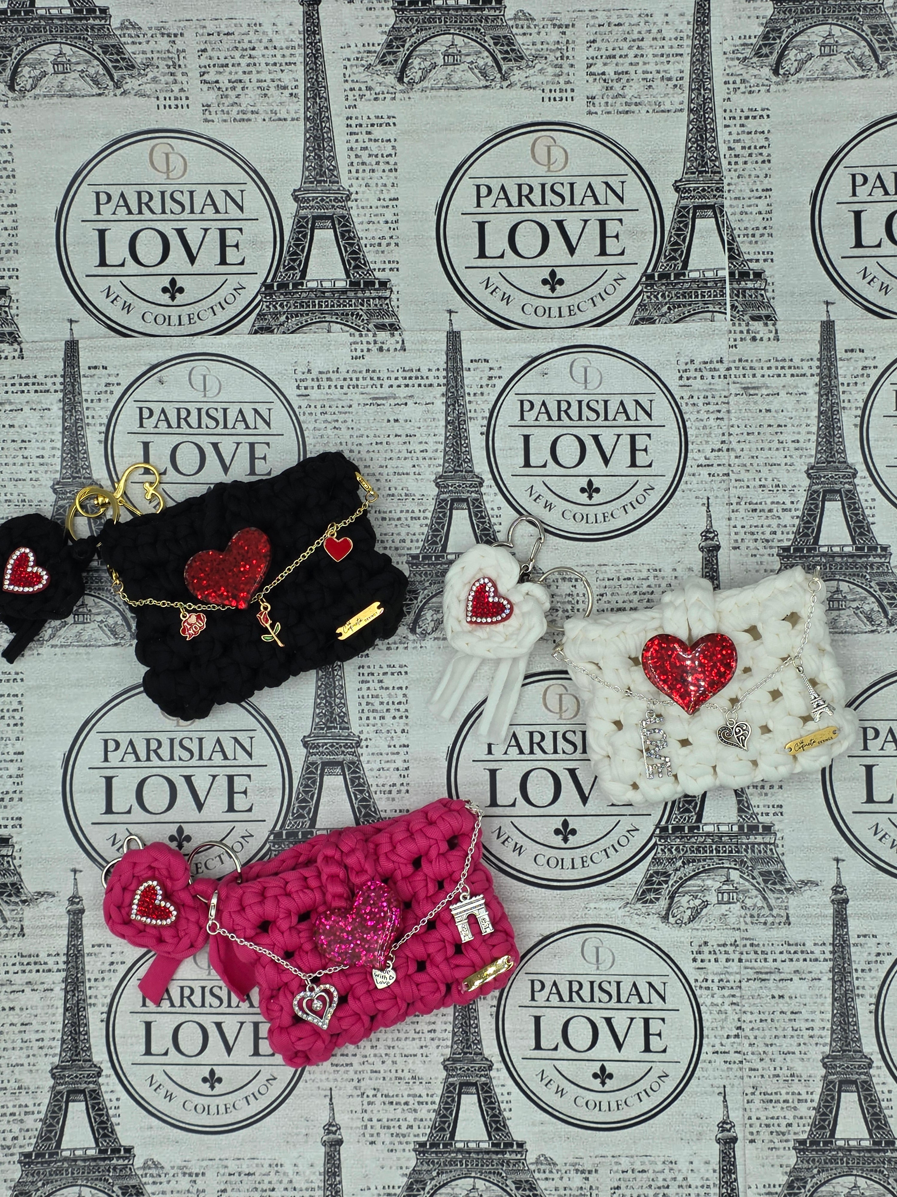 Coqueta Paris Heart Pouch