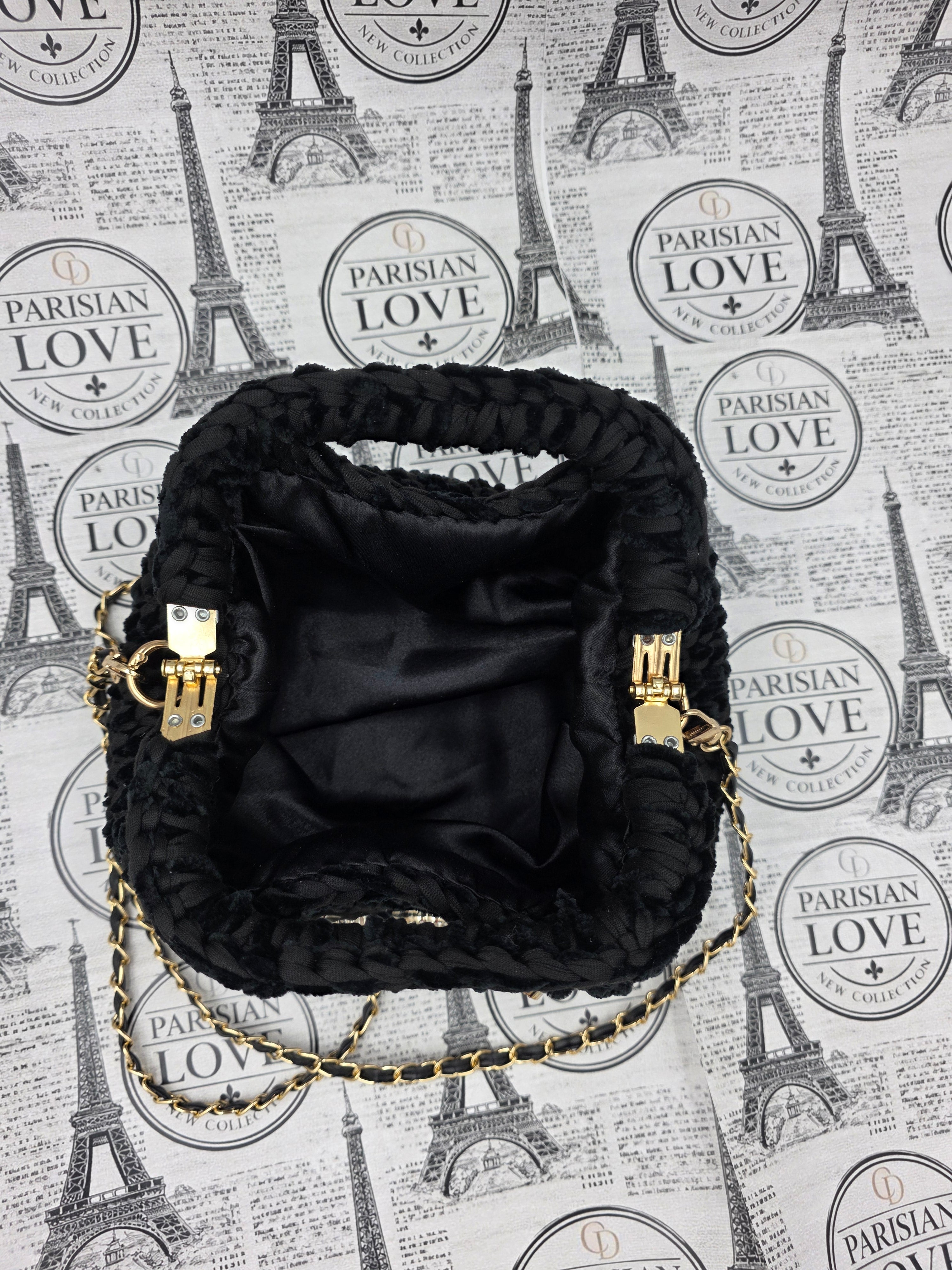 Coqueta Noir – Parisian Love Collection