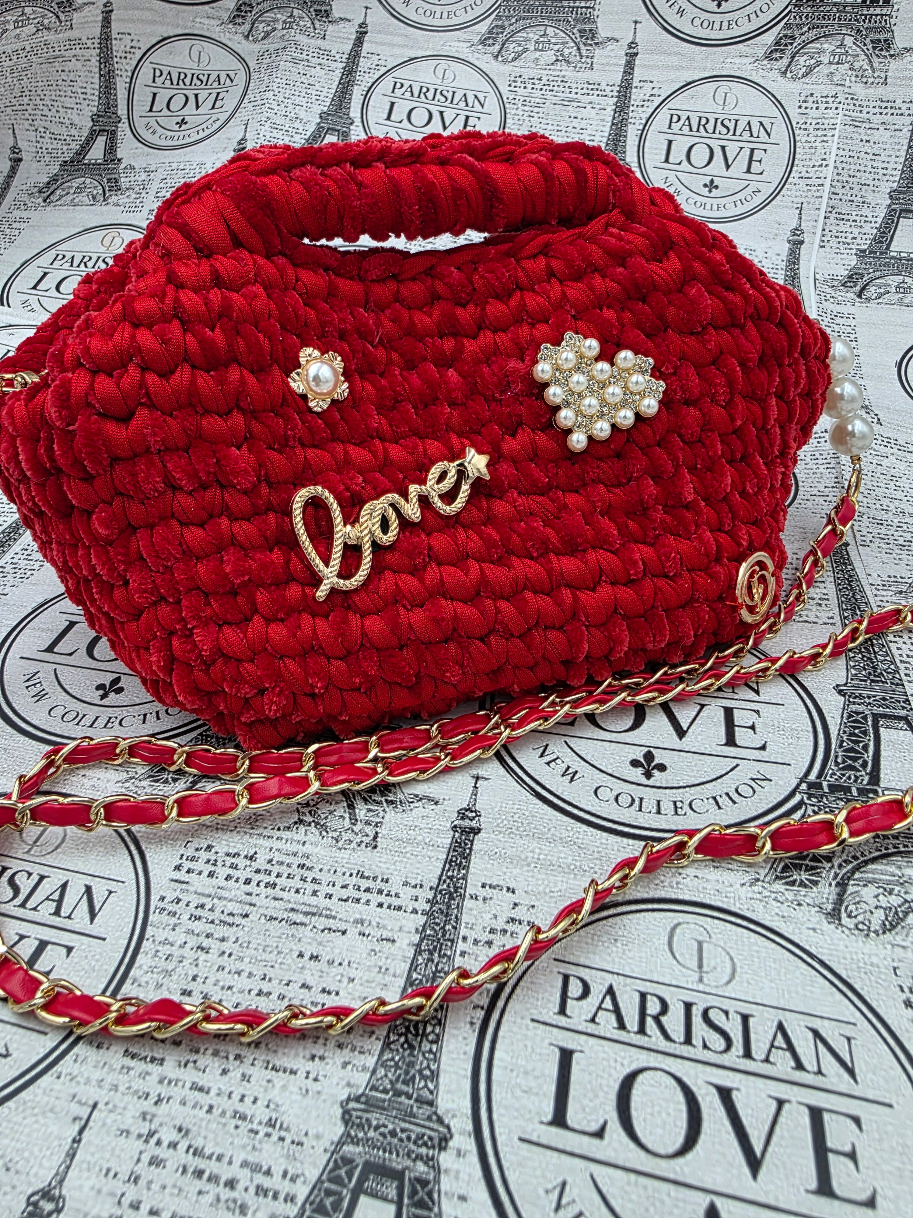 Coqueta Noir – Parisian Love Collection